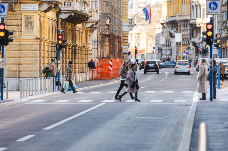 Ilustrativna pješaci Korzo pješački-8554 Ilustrativna pješaci Korzo pješački-8554