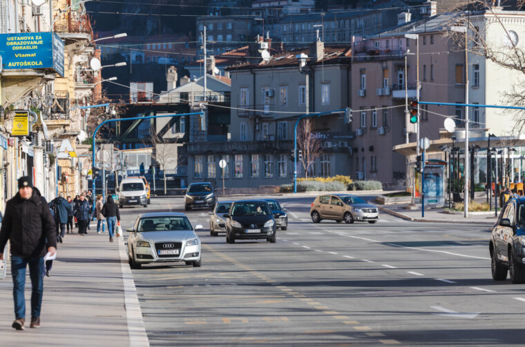 Ilustrativna promet fiumara-8374