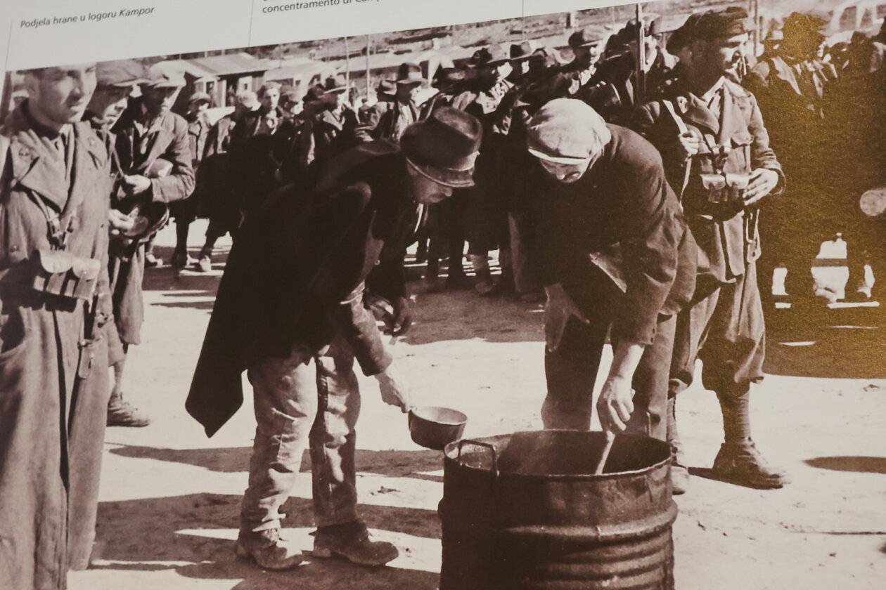 Izlozba-o-talijanskim-fasistickim-logorima-u-Hrvatskom-primorju-16