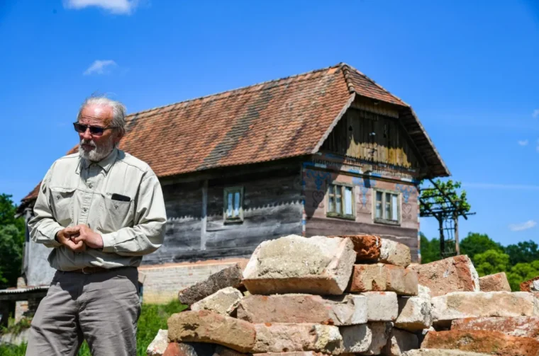 O-6c6b6003-93a6-4957-943f-4294071e99b3-1200 O-6c6b6003-93a6-4957-943f-4294071e99b3-1200