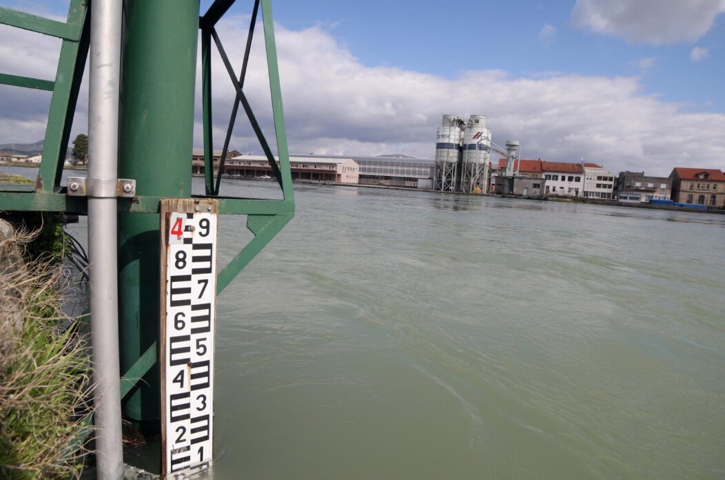 Metkovi?: Iako je vodostaj Neretve u padu stanovnici s desne strane rijeke imaju probleme s poplavom