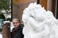 Zagreb:  Erotska skulptura od snijega