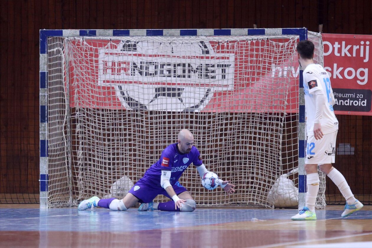 Hrvatski malonogometni kup, četvrtfinale, HMNK Rijeka – MNK Torcida