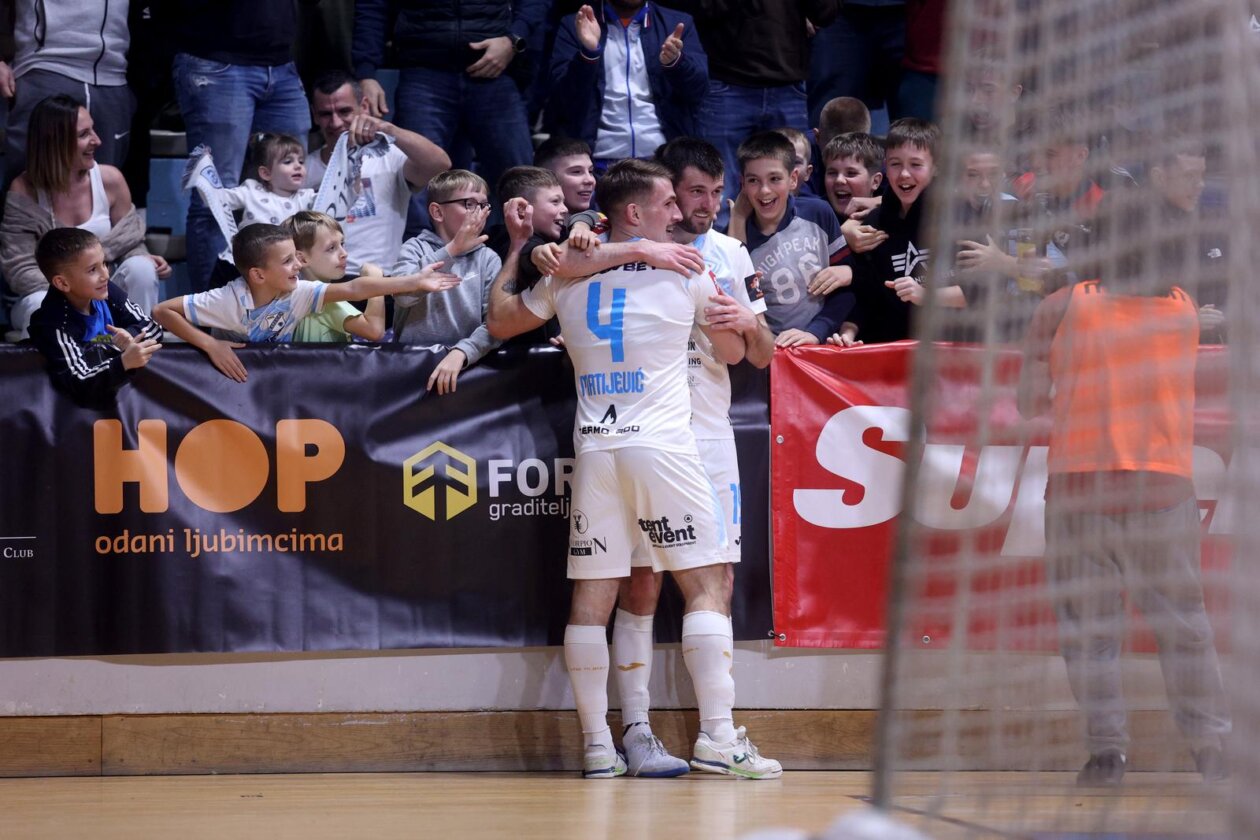 Hrvatski malonogometni kup, četvrtfinale, HMNK Rijeka – MNK Torcida