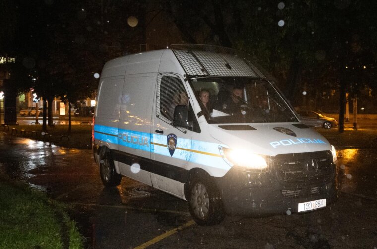 Zagreb: Dovođenje uhićenih iz Hrvatskih šuma u ured EPPO-a