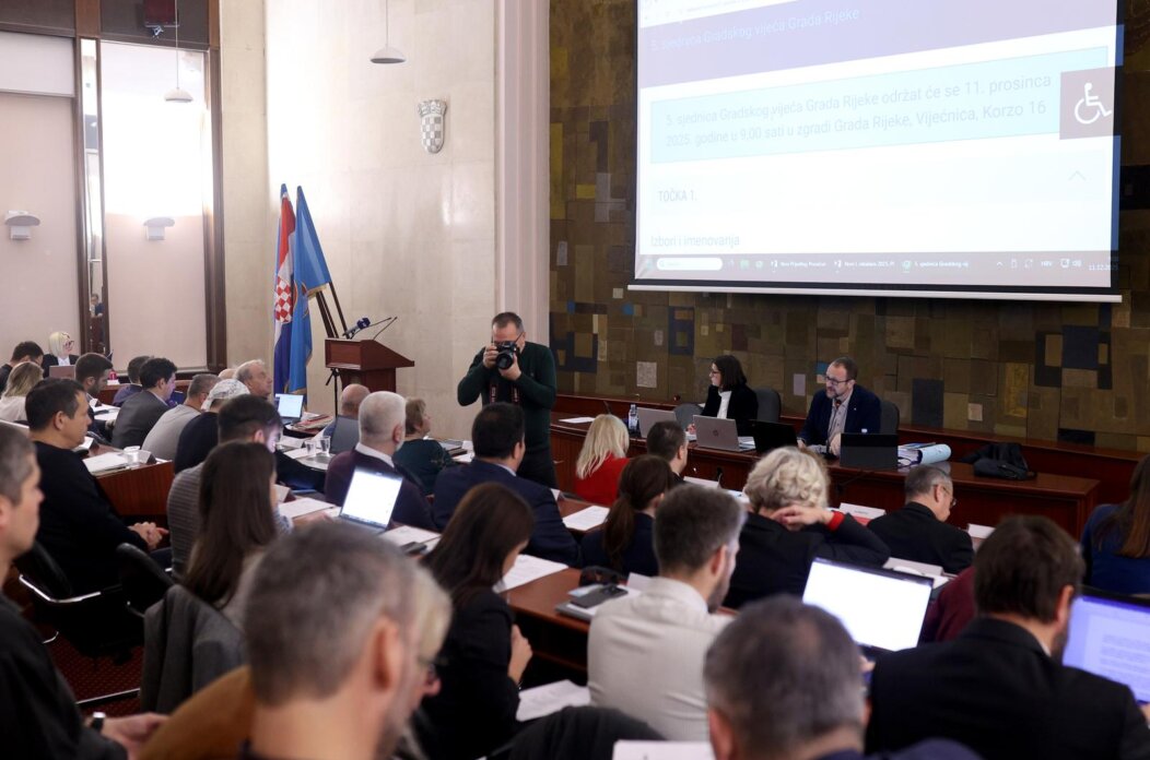 Gradsko vijeće Rijeke održalo je 5. sjednicu u tekućem mandatu Gradsko vijeće Rijeke održalo je 5. sjednicu u tekućem mandatu