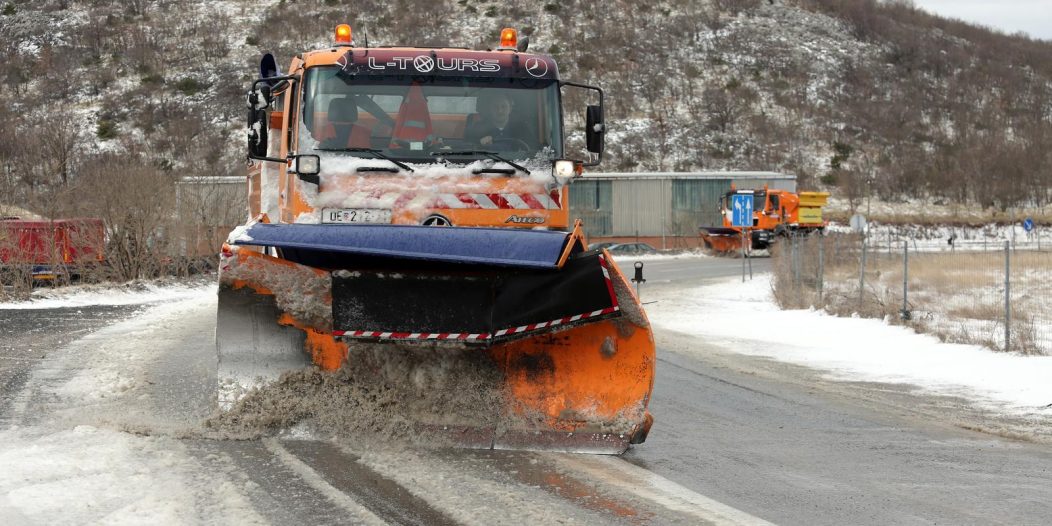 PXL_230218_19826127-1052×526-1