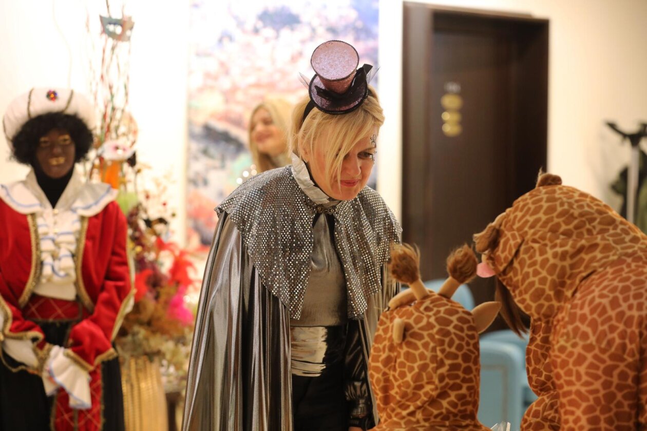 Rijeka: Tisuće maškara na Dječjem karnevalu.