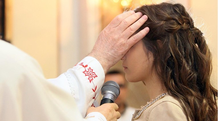 222d7ab9-adb5-40b7-a4e8-176875b053f0