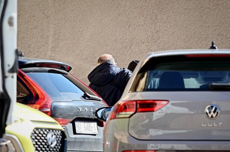 4655b99a-792a-4bed-9a8d-6a1ddb90bc0d 4655b99a-792a-4bed-9a8d-6a1ddb90bc0d