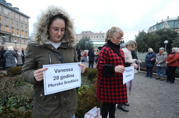 9dee8d91-5d82-4664-9e65-bd5f8eb2b226 9dee8d91-5d82-4664-9e65-bd5f8eb2b226