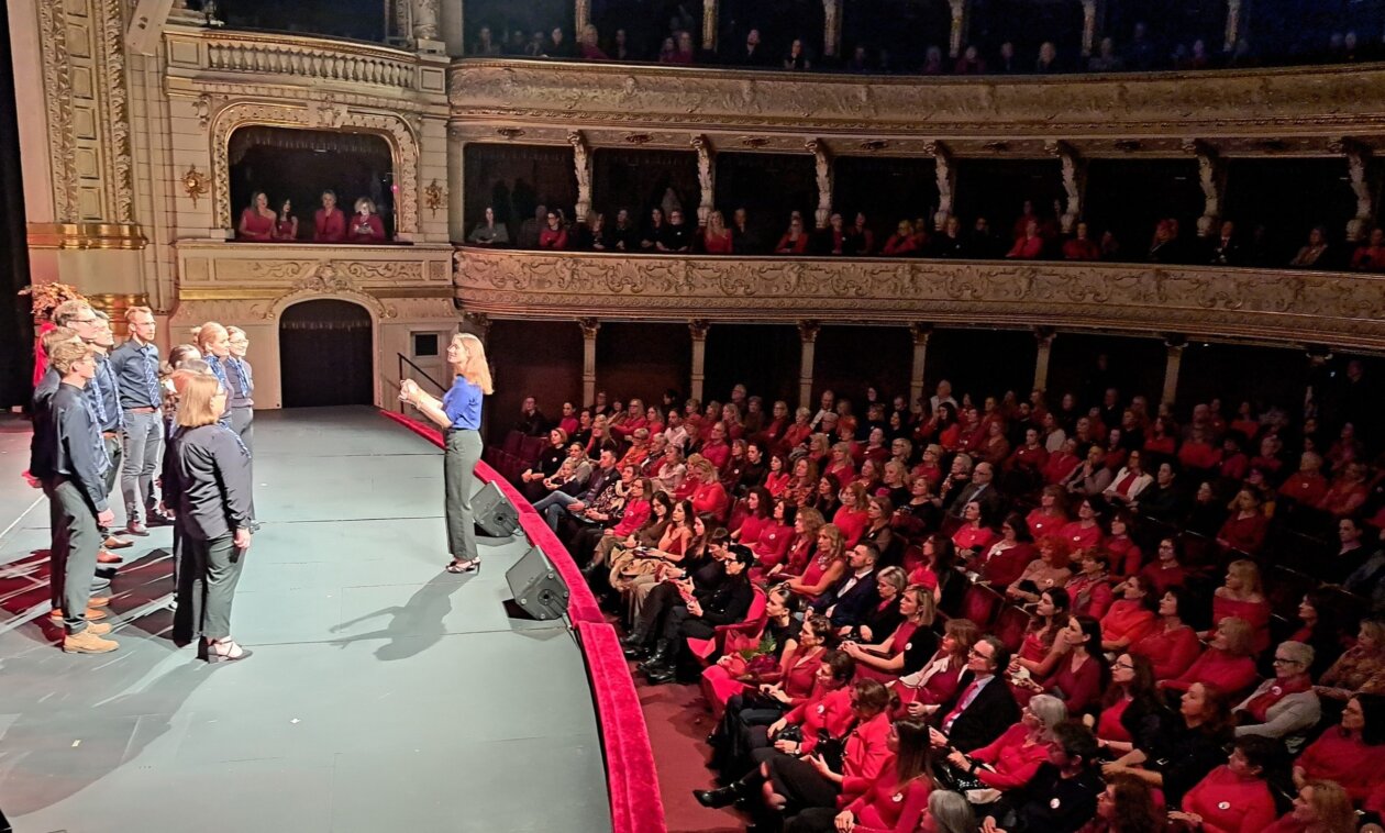 Dan-crvenih-haljina-KBC-Rijeka