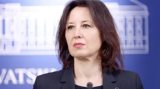 H-63f39fed-b504-4313-8159-70ad5558bcab-550