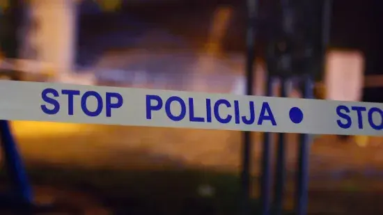 H-d43d3e07-6149-40b1-bc56-512577c0534e-550