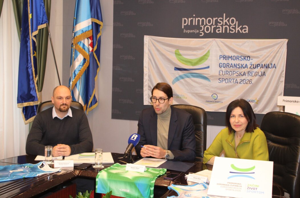 IMG_2322-2048×1365 IMG_2322-2048×1365