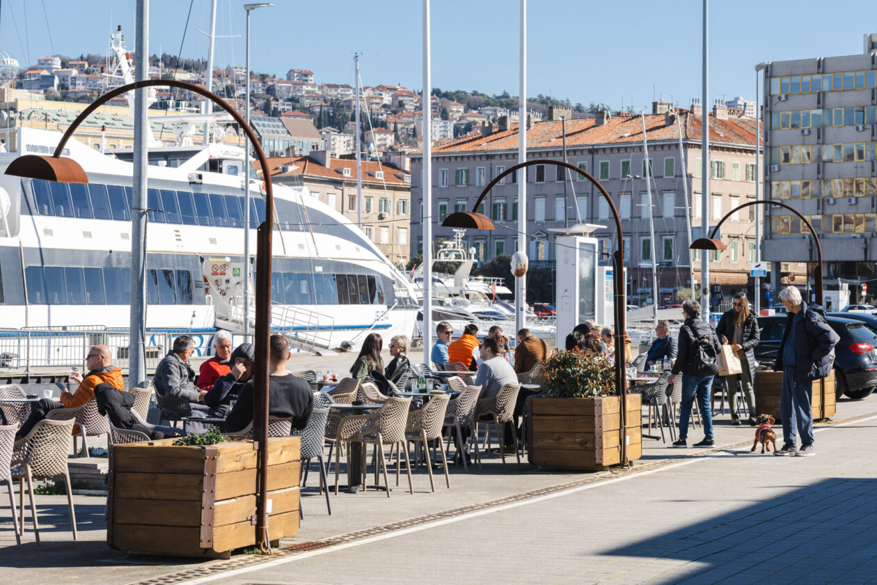 Ilustrativna 25.2.-8632 Ilustrativna 25.2.-8632