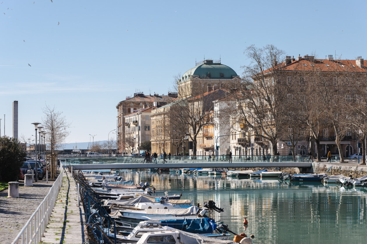 Ilustrativna 25.2.-8729 Ilustrativna 25.2.-8729