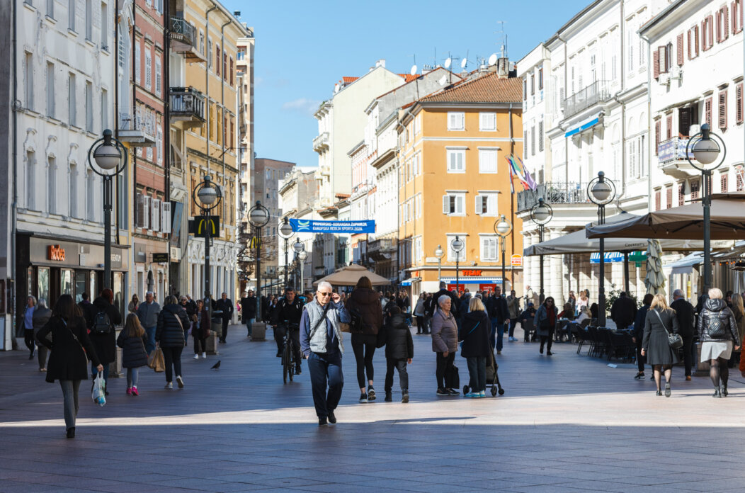 Ilustrativna 25.2.-8787