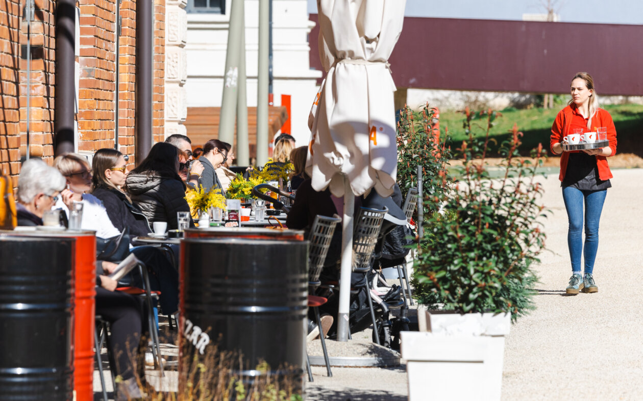 Ilustrativna 25.2.-8854 Ilustrativna 25.2.-8854