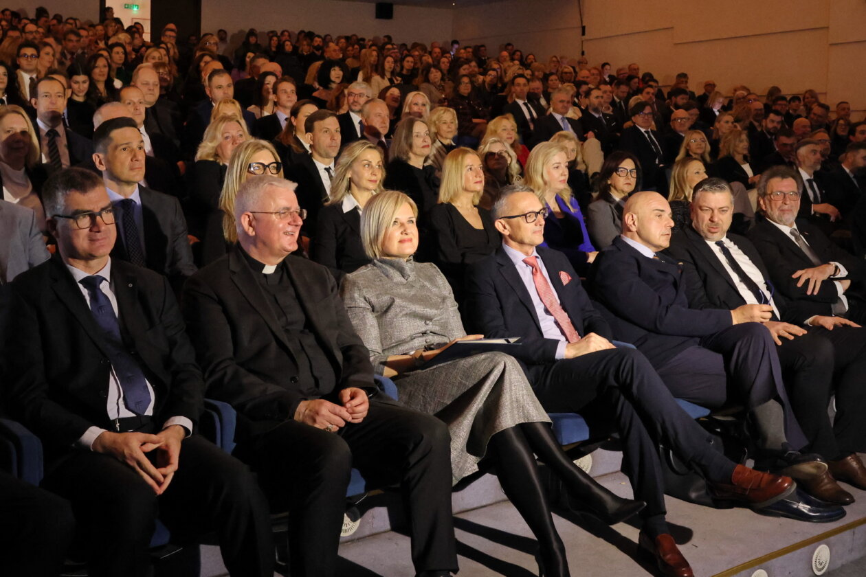 Inauguracija rektora Gorana Hausera