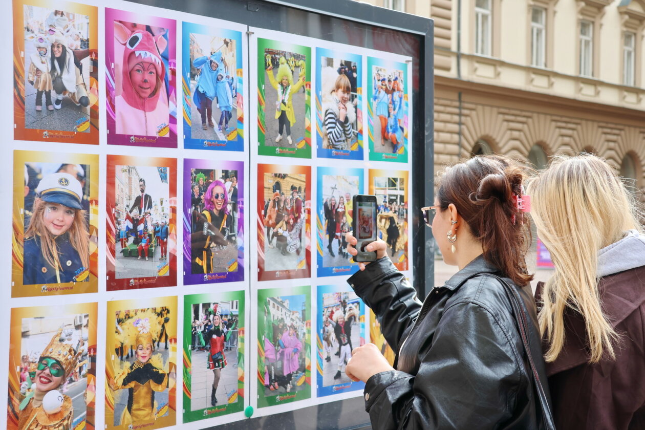 Izlozba-Nasmijana-lica-Rijeckog-karnevala-14