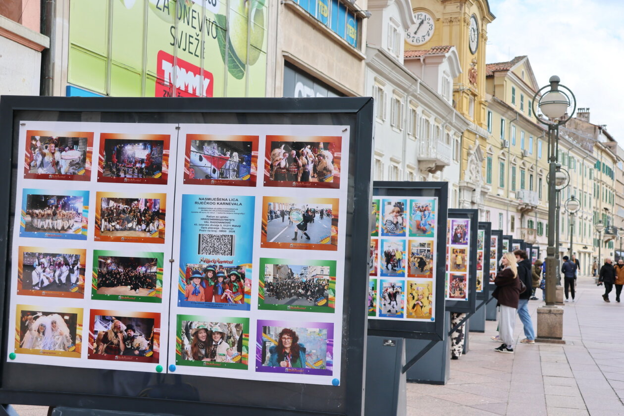 Izlozba-Nasmijana-lica-Rijeckog-karnevala-15
