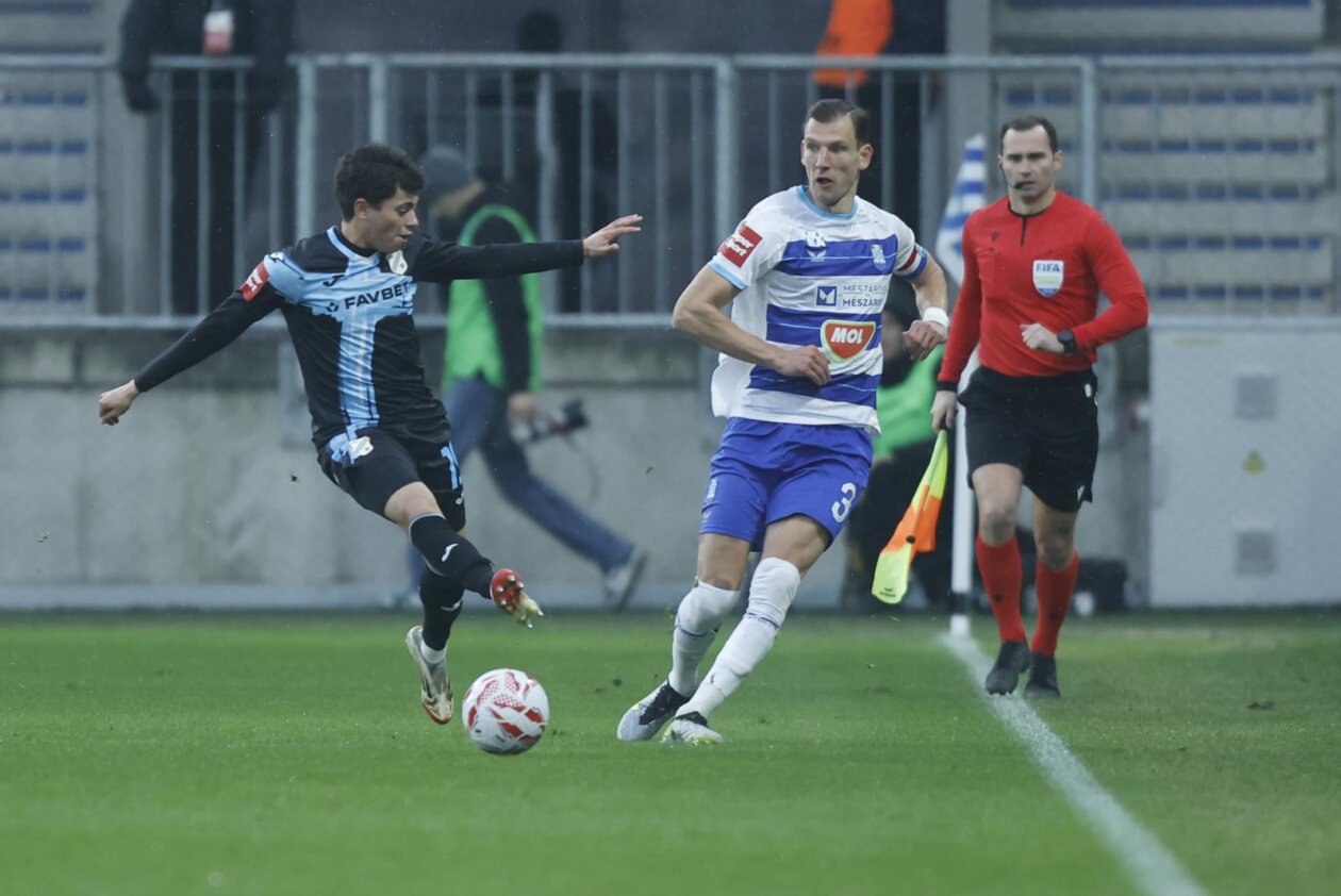 Osijek i Rijeka sastali se u 20. kolu SuperSport HNL-a Osijek i Rijeka sastali se u 20. kolu SuperSport HNL-a