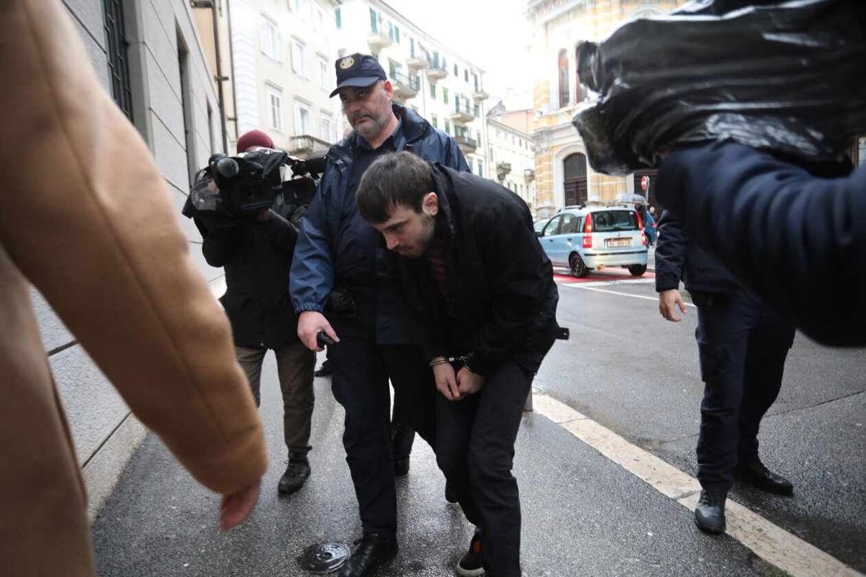 Rijeka: Privođenje osumnjičenih na ispitivanje u USKOK