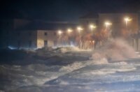 Kaštela: Ciklonalna plima poplavila rivu i okolne ulice