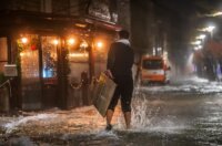 Kaštela: Ciklonalna plima poplavila rivu i okolne ulice