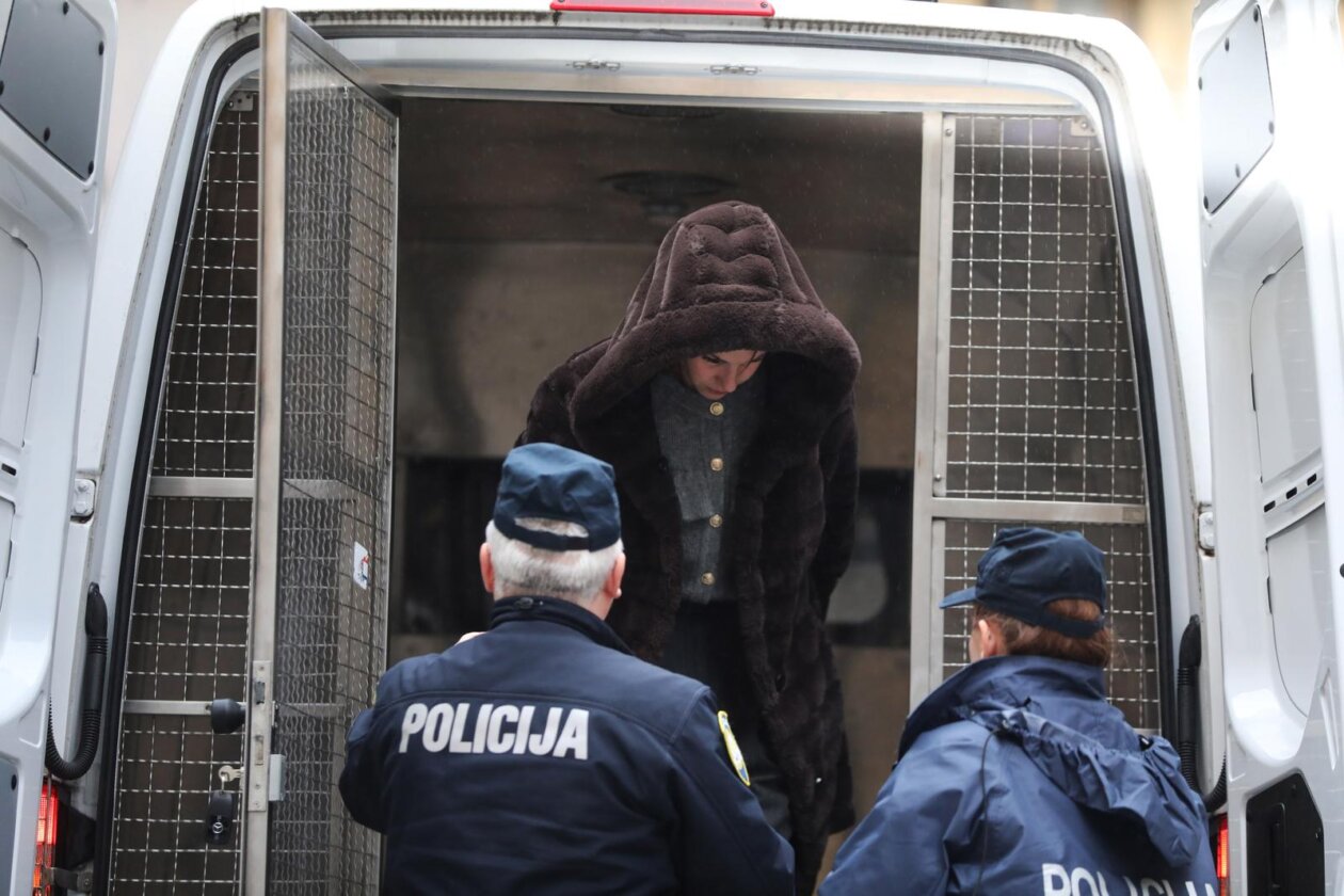 Rijeka: Privođenje Roberta Di Caprija i supruge Iris Kramarić