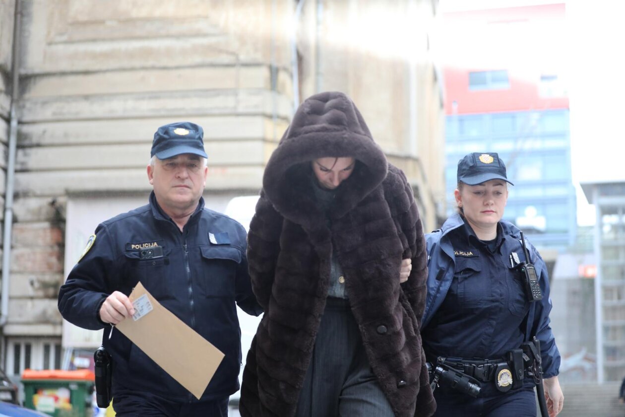 Rijeka: Privođenje Roberta Di Caprija i supruge Iris Kramarić