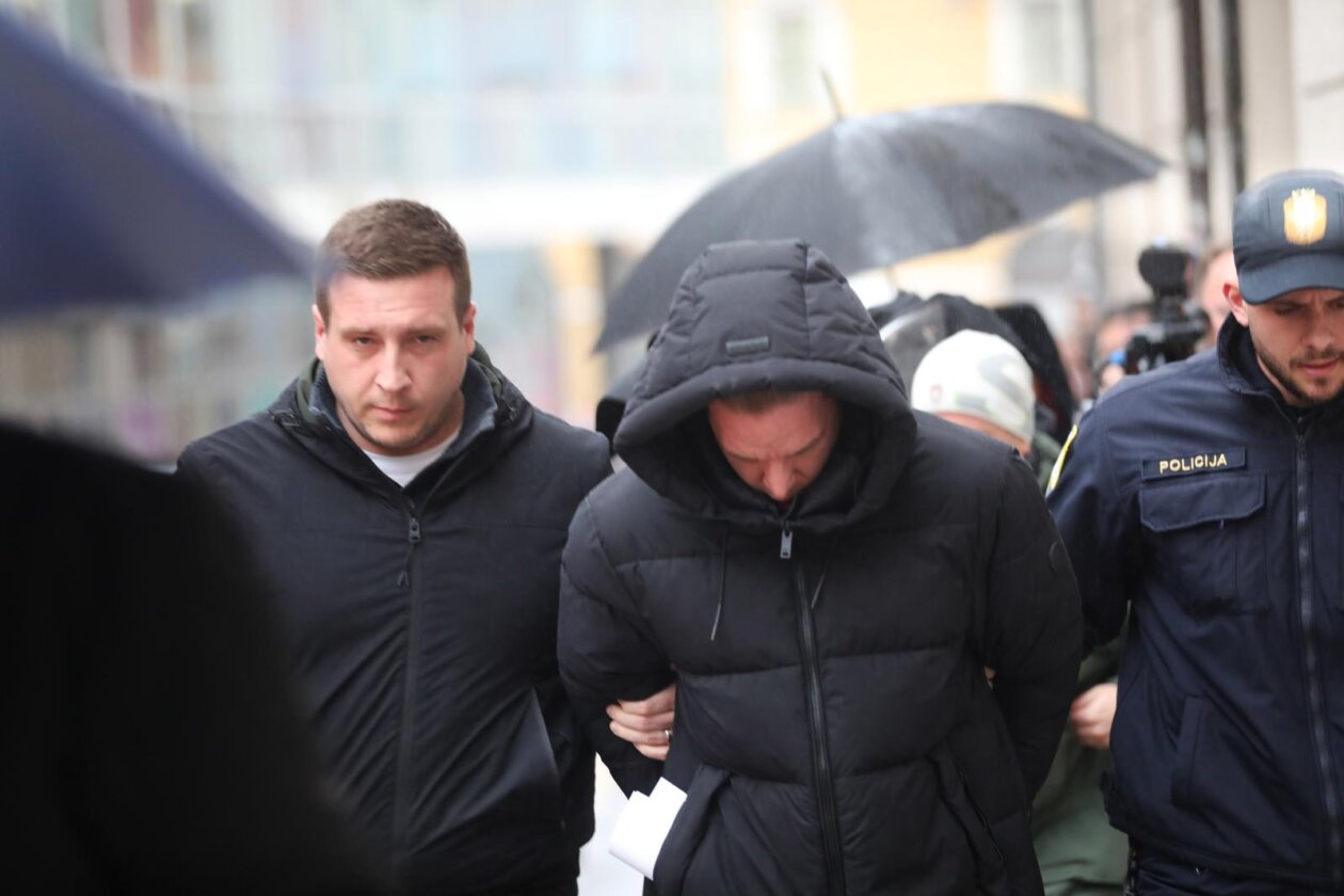 Rijeka: Privođenje Roberta Di Caprija i supruge Iris Kramarić