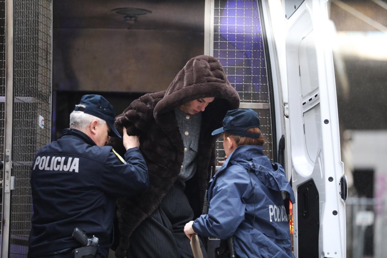 Rijeka: Privođenje Roberta Di Caprija i supruge Iris Kramarić