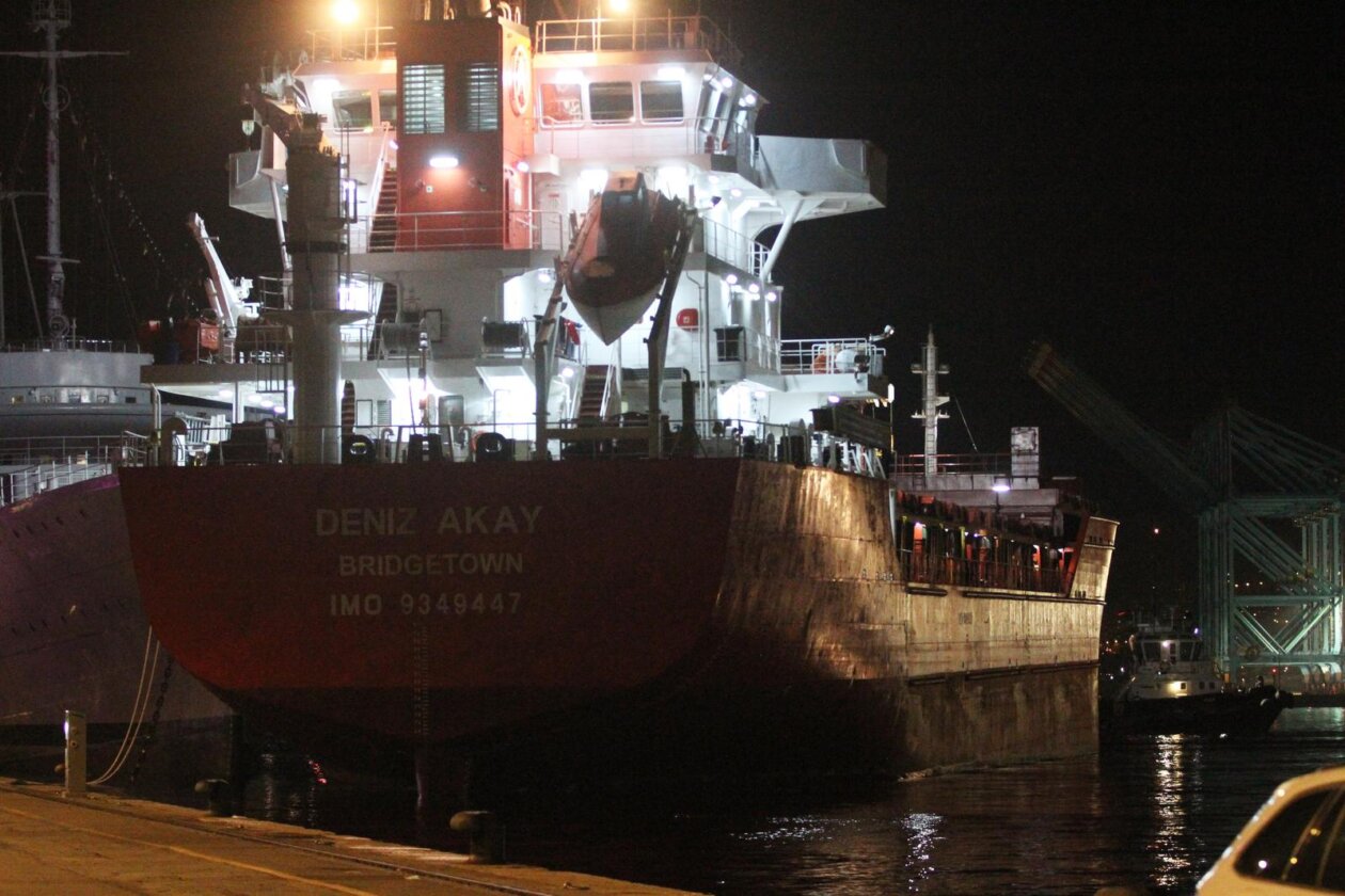 Rijeka: Teretni brod Deniz Akay udario je u brod Galeb