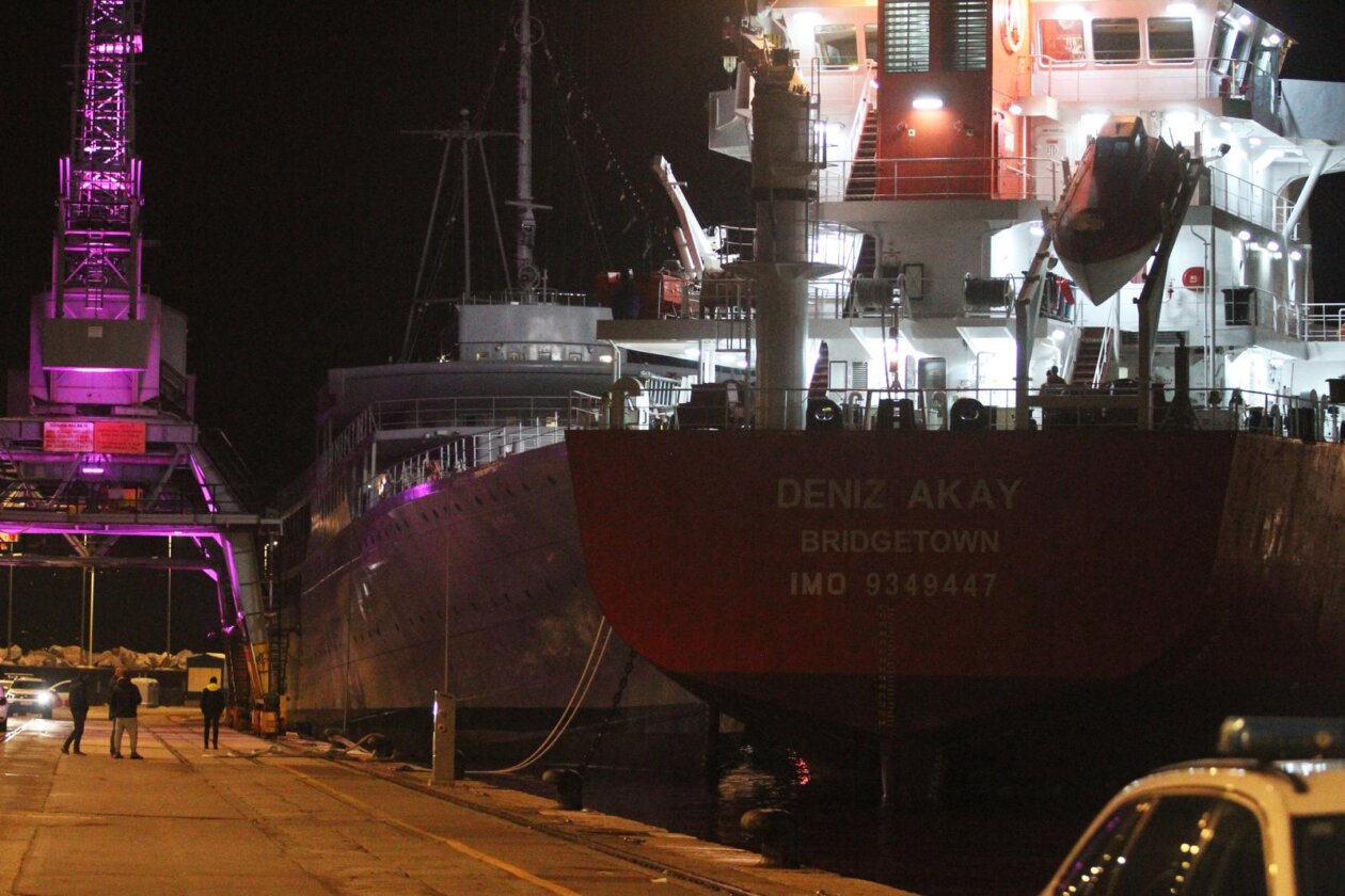 Rijeka: Teretni brod Deniz Akay udario je u brod Galeb