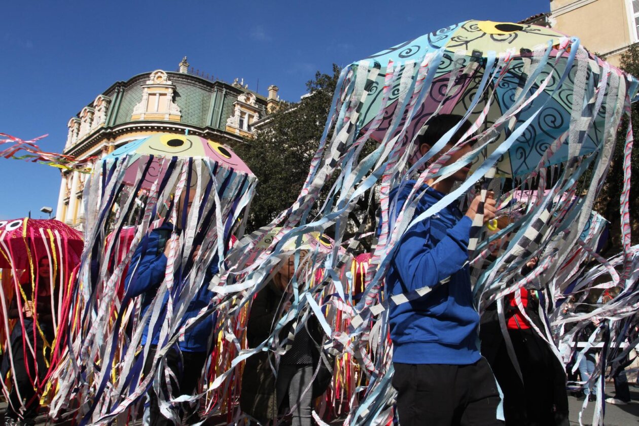 Rijeka: Tradicionalnom Međunarodnom karnevalskom povorkom završio 43. Riječki karneval