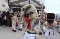 Rijeka: Doček Halubajskih zvončara u centru grada