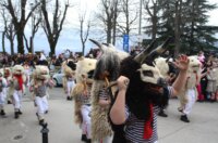 Rijeka: Doček Halubajskih zvončara u centru grada