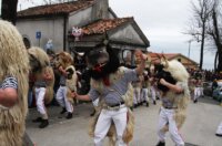 Rijeka: Doček Halubajskih zvončara u centru grada