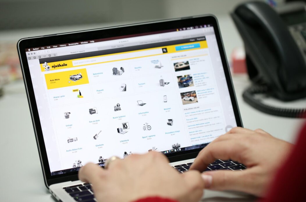 Internetski portal Njuskalo.hr Internetski portal Njuskalo.hr