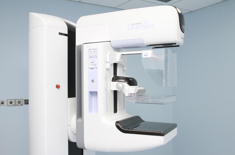 Karlovac: Ministar Sinia Varga pustio u rad ure?aj za digitalnu mamografiju u OB Karlovac