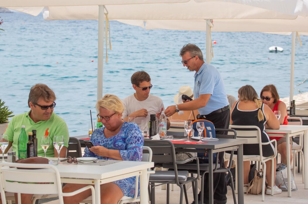 Dubrovnik: Uvala Lapad prepuna turista