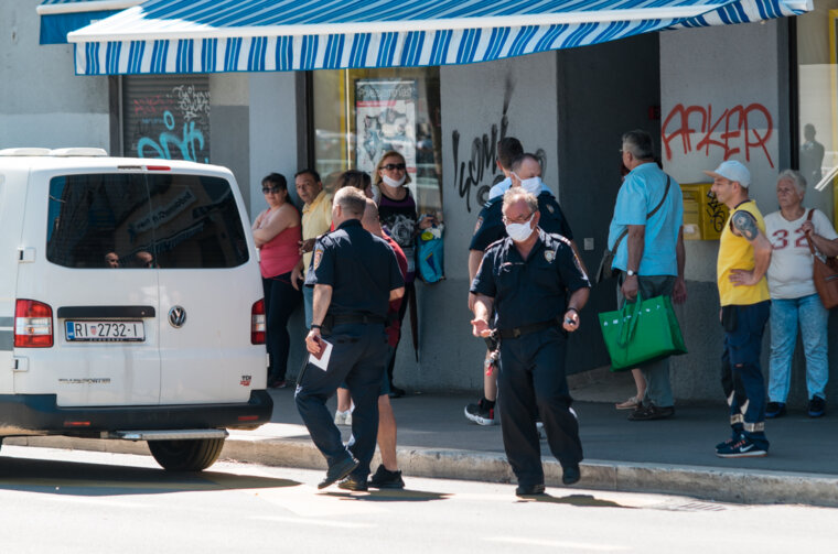 Privođenje Policija