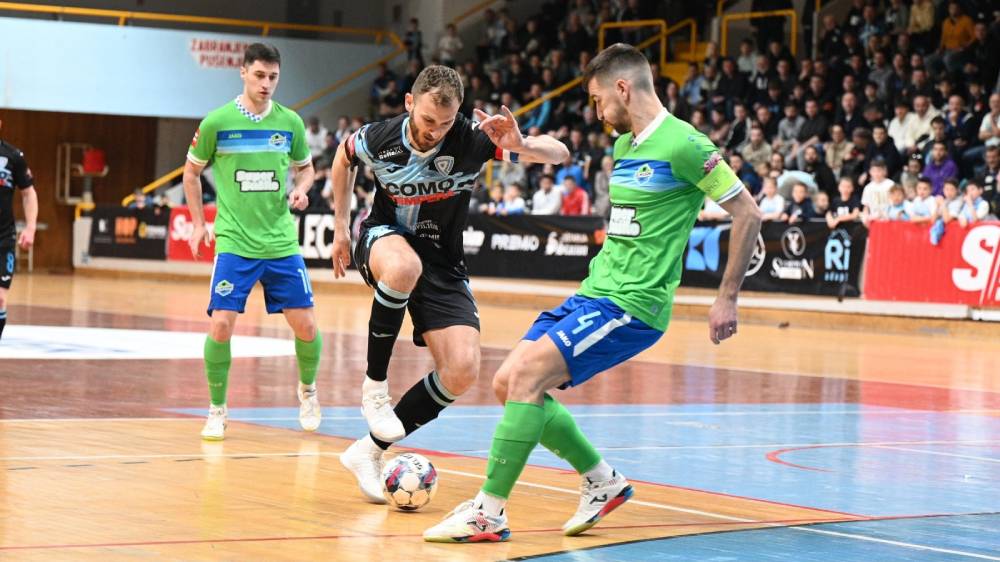 RIJEKA JE PRVA! Bijeli u sjajnoj atmosferi u Dvorani mladosti srušili  Omišane za povijesni vrh ljestvice | Riportal