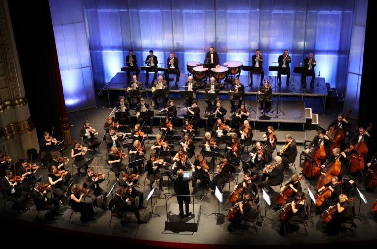 Riječki simfonijski orkestar i maestro Valentin Egel 2 (1)