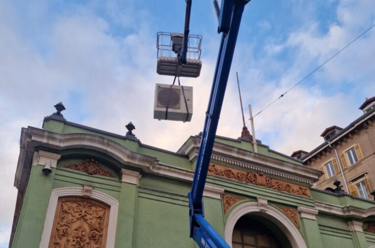 Sredisnja-rijecka-trznica-mesni-paviljon-2