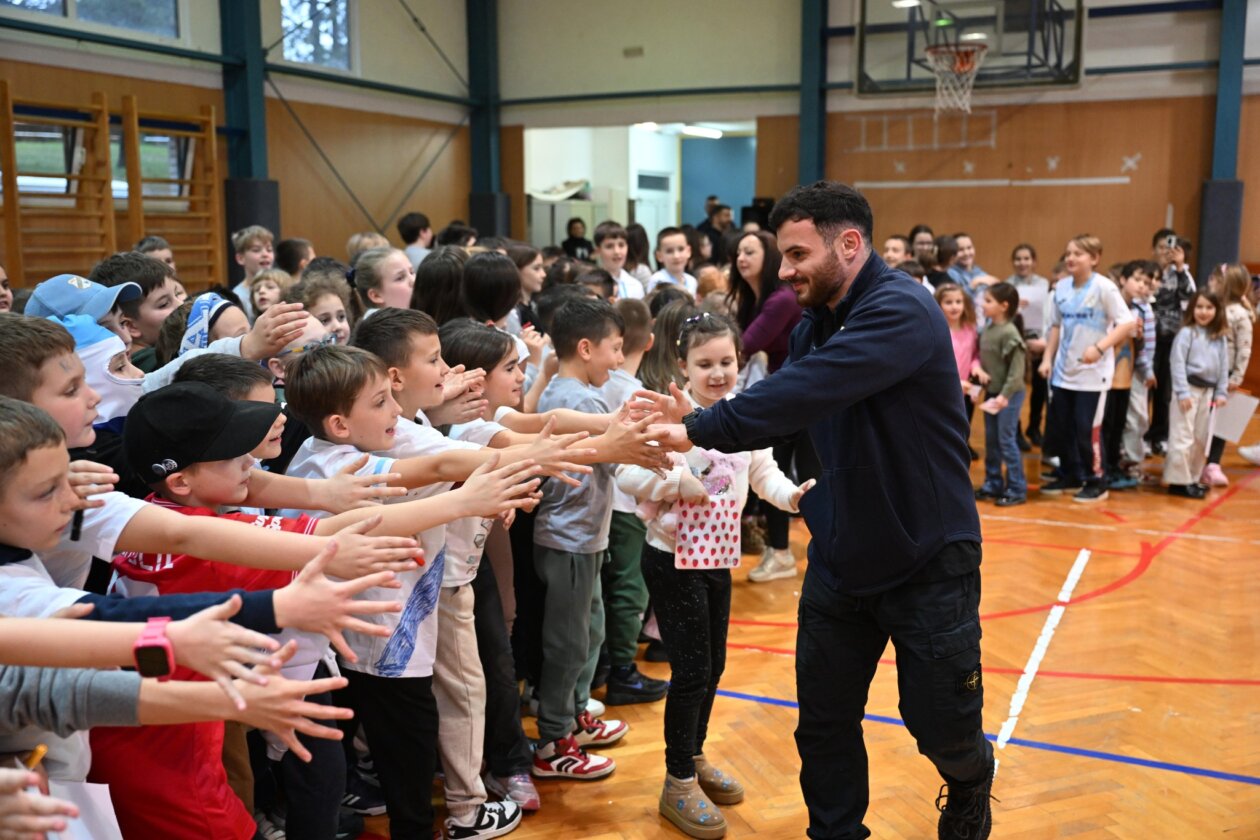 nogometasi sport drenova pojest skola (2)