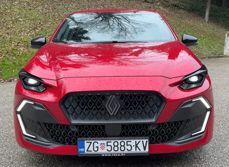 renault clio službene 15 renault clio službene 15