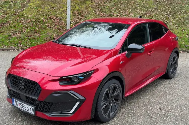 renault clio službene 17 renault clio službene 17